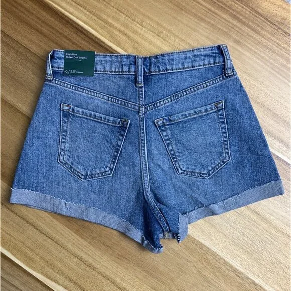Wild Fable Junior Teens High-Rise Rolled Cuff Blue Denim Shorts Size 0 - Picture 2 of 9